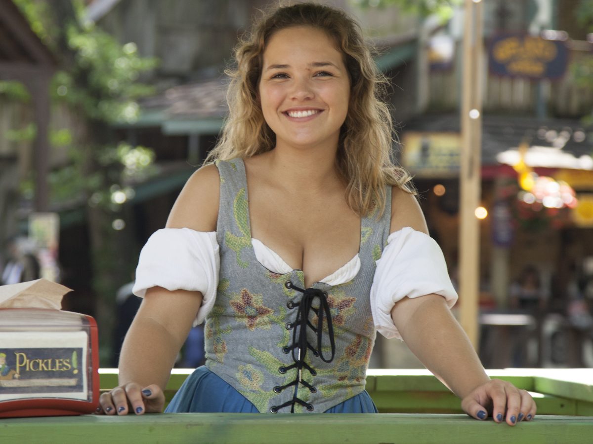 Feminist Bar Wenches at the Bristol Renaissance Faire? Why Not!