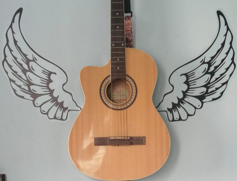 guitar gift date after divorce