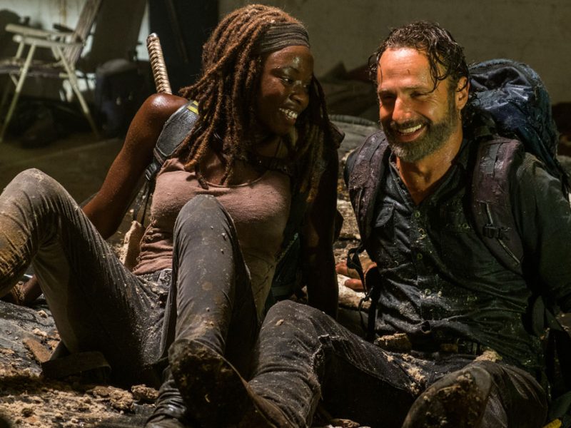 Rick and Michonne from Walking Dead sitting next to each other